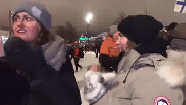 2022 02 04 22 44 42 2