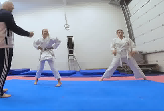 VIIVI TESTAA Aada ja karate Rt0yStRSNyw 2
